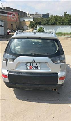 ميتسوبيشي اوتلاندر